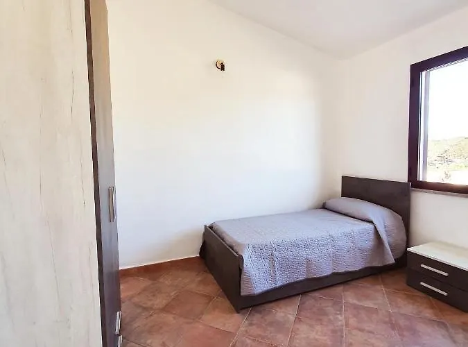 Cortesas - Villini Indipendenti In Mezzo Campagna E A Pochi Chilometri Da Chalet *