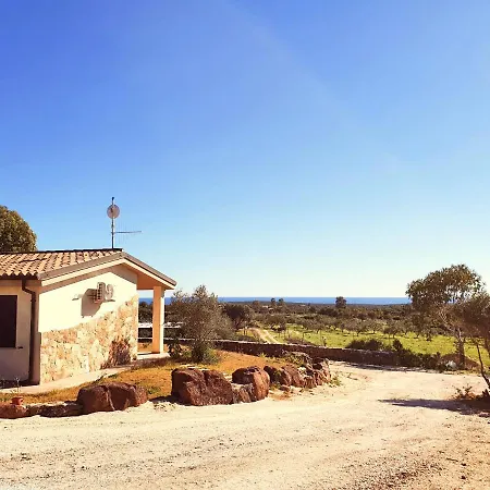 Cortesas - Villini Indipendenti In Mezzo Campagna E A Pochi Chilometri Da