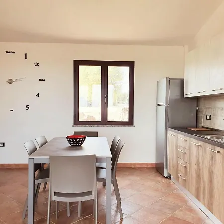 Cortesas - Villini Indipendenti In Mezzo Campagna E A Pochi Chilometri Da オロゼーイ