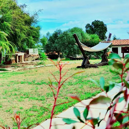Cortesas - Villini Indipendenti In Mezzo Campagna E A Pochi Chilometri Da