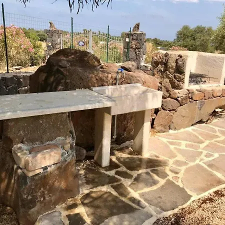 Cortesas - Villini Indipendenti In Mezzo Campagna E A Pochi Chilometri Da *