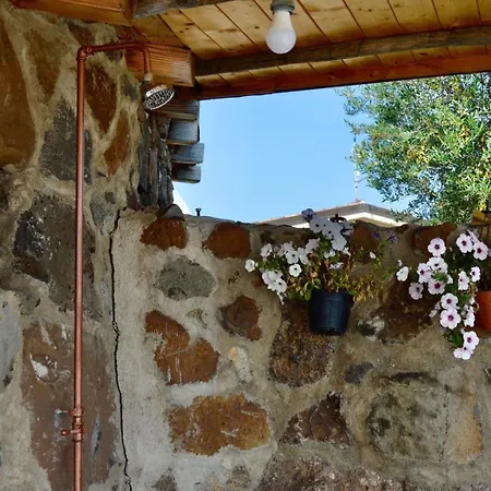 Chalet Cortesas - Villini Indipendenti In Mezzo Campagna E A Pochi Chilometri Da *