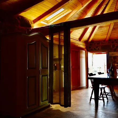 Cortesas - Villini Indipendenti In Mezzo Campagna E A Pochi Chilometri Da Chalet