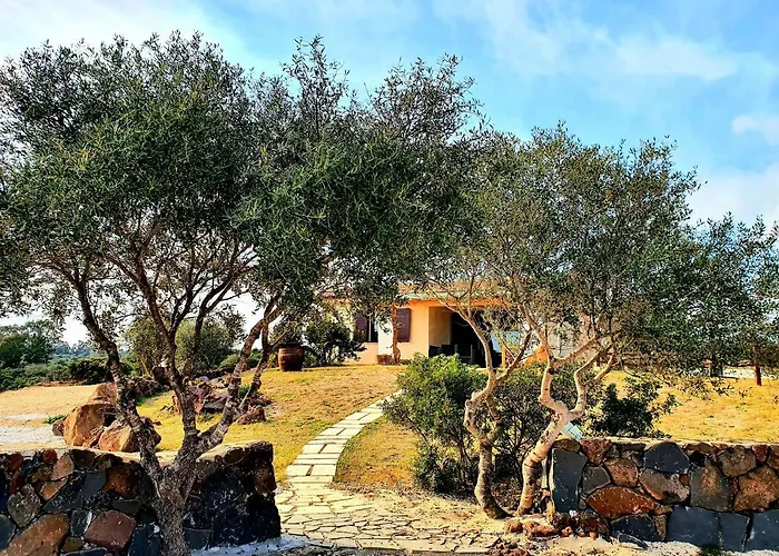 Cortesas - Villini Indipendenti In Mezzo Campagna E A Pochi Chilometri Da Chalet *