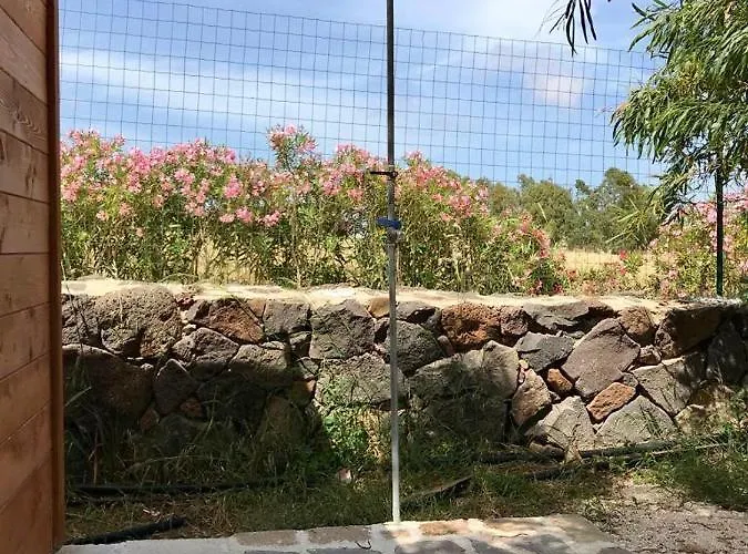 Cortesas - Villini Indipendenti In Mezzo Campagna E A Pochi Chilometri Da *